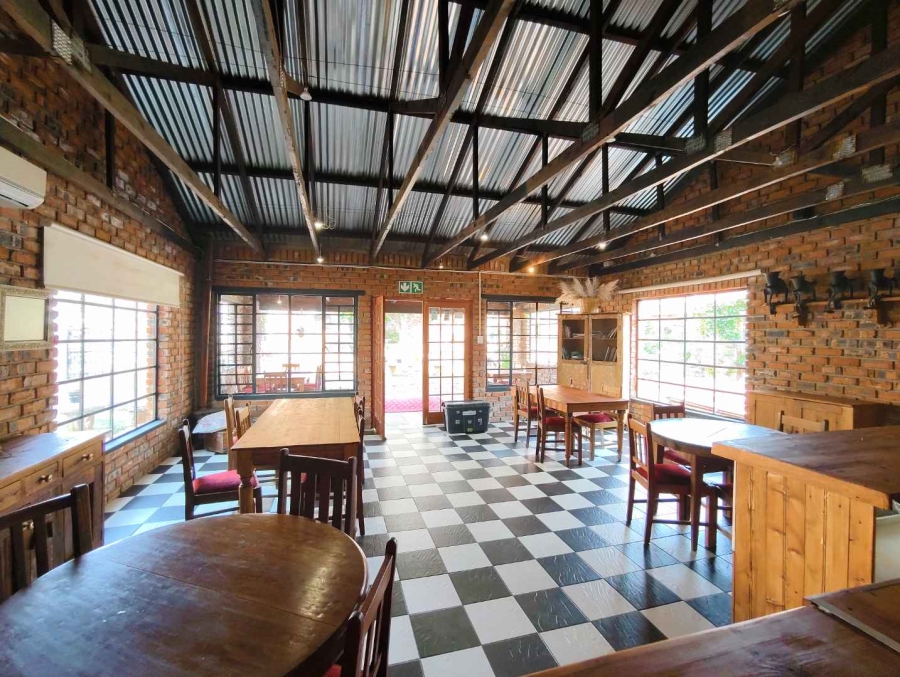 6 Bedroom Property for Sale in Quaggafontein Free State